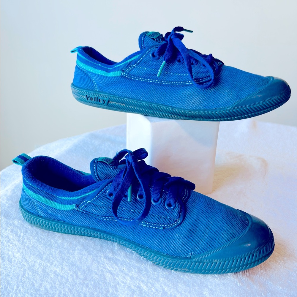 Volley International Sneaker - Picture 2 of 13